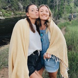 Meet your Posher, Jillian